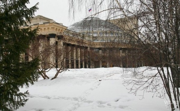 Все театры закрылись в Новосибирске на карантин из-за коронавируса