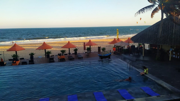 «Готов жить на пляже в гамаке!»: русский парапланерист застрял во Вьетнаме из-за коронавируса «Готов жить на пляже в гамаке!»: русский парапланерист застрял во Вьетнаме из-за коронавируса