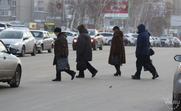 Как оплатят нерабочую неделю, разъяснили в Минтруде