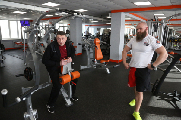 «Вечерний Новосибирск» продолжает менять мужиков! «Вечерний Новосибирск» продолжает менять мужиков!