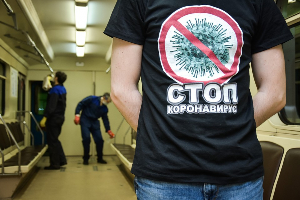 Вирусолог Сергей Нетесов о пике заболеваемости коронавирусом: «Чем теплее, тем жизнь вируса короче»