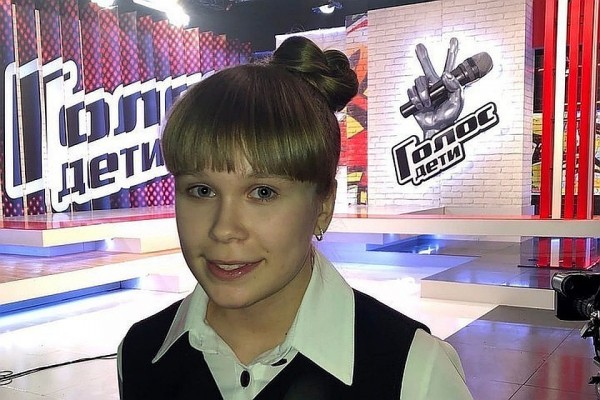 &laquo;Настоящий детский подвиг&raquo;: почему 12-летнюю Софью Туманову изолировали от всех на шоу &laquo;Голос. Дети&raquo;