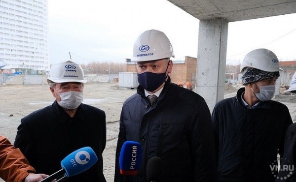 Губернатор проконтролировал стройки, возобновившие работу Губернатор проконтролировал стройки, возобновившие работу