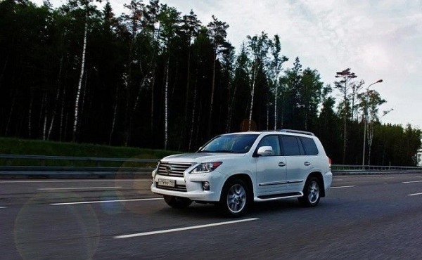 Угнанный Lexus из Новосибирска нашли через 9 лет в Иркутске Угнанный Lexus из Новосибирска нашли через 9 лет в Иркутске