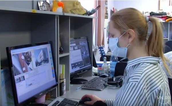 Как работают в нерабочую неделю журналисты ОТС