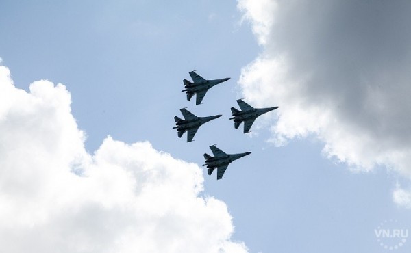 Парад военной авиации 9 мая 2020 в Новосибирске: во сколько начало