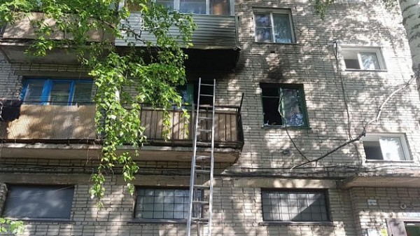 Новосибирец спас соседских детей из пожара в квартире 