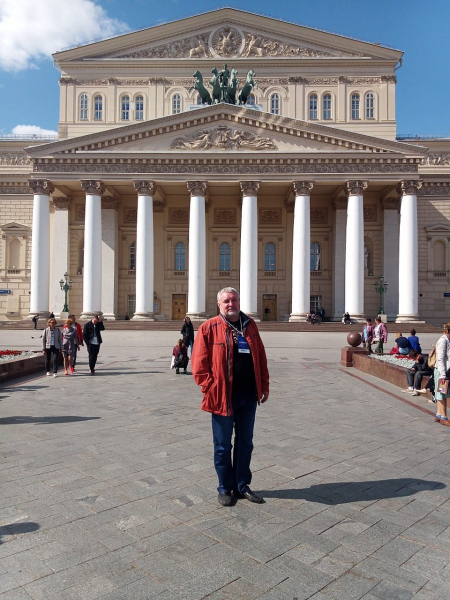 &laquo;Вирус съел сердце и легкие! А он в него не верил&raquo;: трубач оперного театра излечился от коронавируса и умер