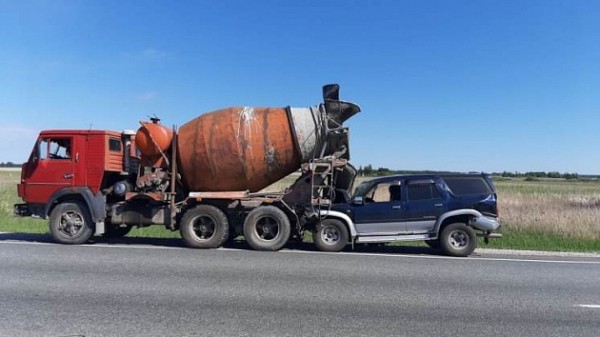 ДТП с фурой в Новосибирской области унесло жизнь пассажирки &laquo;Тойоты&raquo;
