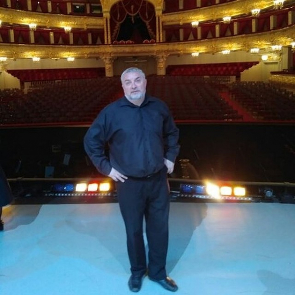 &laquo;Вирус съел сердце и легкие! А он в него не верил&raquo;: трубач оперного театра излечился от коронавируса и умер