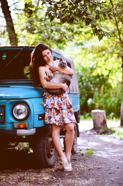 &laquo;Любит пожрать и себя&raquo;: хозяйка выставила на продажу кота-жиробаса за 400 тысяч рублей