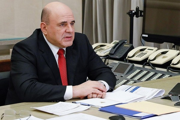 Кремль закрыт на замок, а Мишустин и Песков заразились по дороге домой Кремль закрыт на замок, а Мишустин и Песков заразились по дороге домой