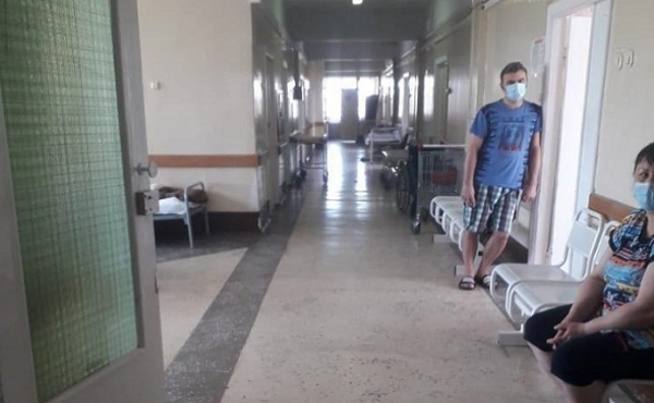 Что происходит в ковидных больницах Новосибирска: говорят пациенты, родственники, врачи