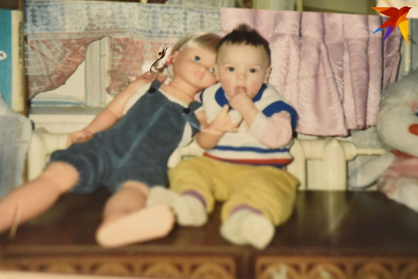 «Слишком много совпадений»: генетики объяснили тест ДНК, который сделала «девочка из мусорки» «Слишком много совпадений»: генетики объяснили тест ДНК, который сделала «девочка из мусорки»