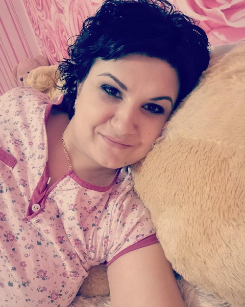 &laquo;Очень хочется пожить, а у меня - рак&raquo;: мать школьницы из Казахстана не может выехать на лечение в Россию из-за коронавируса