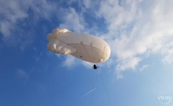 14 лихачей и пьяных поймали на трассе с помощью дирижабля