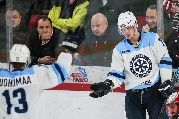 КХЛ приняла решение об итоговом распределении мест КХЛ приняла решение об итоговом распределении мест