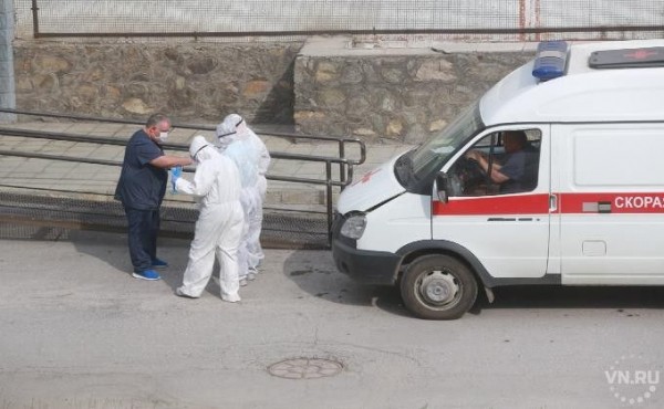 Три медика с коронавирусом умерли в Новосибирске Три медика с коронавирусом умерли в Новосибирске