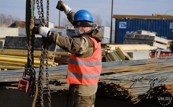Шесть очагов коронавируса вовремя выявили на стройках и предприятиях в Новосибирске