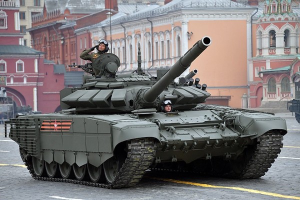 Путин официально объявил Парад и сделал 24 июня выходным днем Путин официально объявил Парад и сделал 24 июня выходным днем