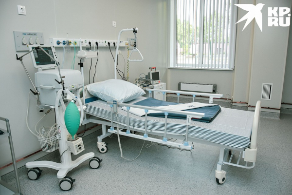 Пока лечат только &laquo;своих&raquo;: как выглядит госпиталь, который военные построили в Новосибирске за 56 дней