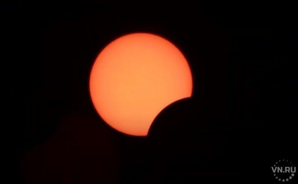 Как наблюдали затмение солнца специалисты планетария