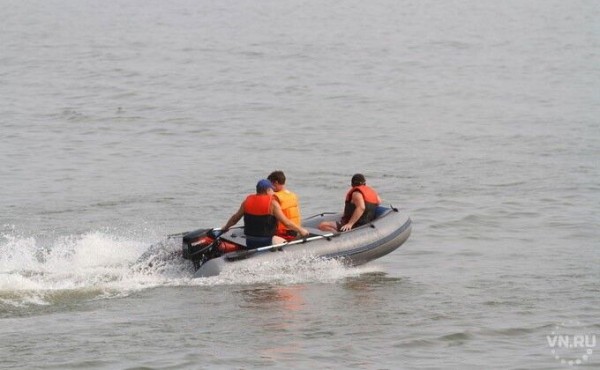 Винт лодки насмерть изрубил рыбака