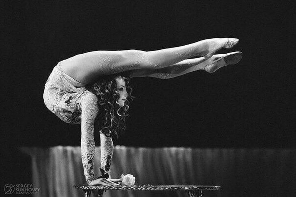 Врачи сказали - не сможешь ходить: сибирячка с больным позвоночником стала гимнасткой