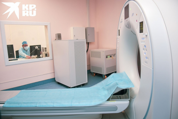 Пока лечат только &laquo;своих&raquo;: как выглядит госпиталь, который военные построили в Новосибирске за 56 дней