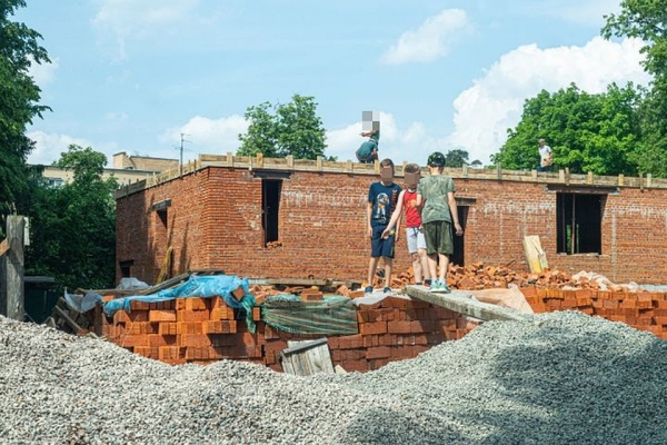 &laquo;Дети кричали нам: &laquo;Спасите!&raquo;: в Новосибирской области стали чаще тонуть школьники. Это связано с коронавирусом