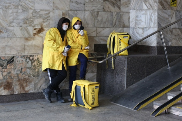 14 мгновений коронавируса – три месяца пандемии в фотографиях 14 мгновений коронавируса – три месяца пандемии в фотографиях