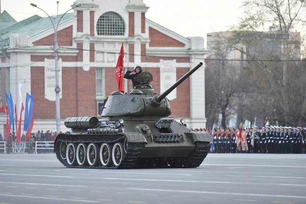 Парад Победы в Новосибирске 24 июня 2020 года: прямая онлайн-трансляция