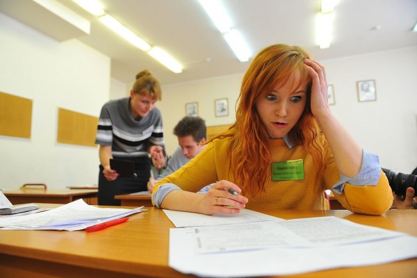 Прячемся за маской: помогут ли на ЕГЭ &laquo;коронавирусные&raquo; шпаргалки