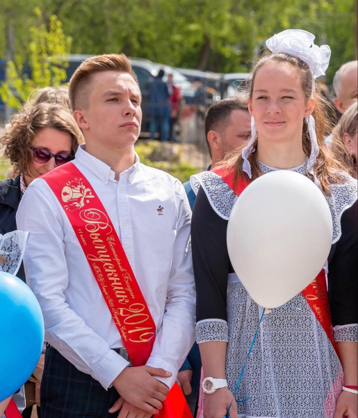 «Мальчик тонул, а люди спасали свои коврики»: во время урагана школьник вытащил из реки захлебывающегося ребенка «Мальчик тонул, а люди спасали свои коврики»: во время урагана школьник вытащил из реки захлебывающегося ребенка