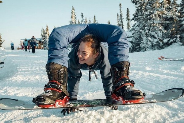 Врачи сказали - не сможешь ходить: сибирячка с больным позвоночником стала гимнасткой