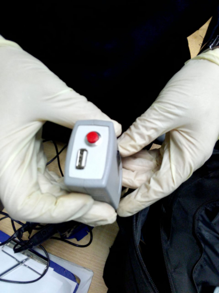 Двое новосибирцев поймали угонщика дорогой иномарки своего отца