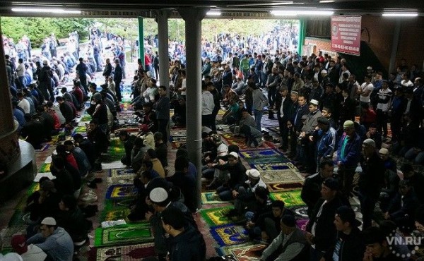 Отменены массовые молитвы в мечетях на Курбан-Байрам 2020 &ndash; будут трансляции