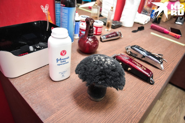 «Многие таких детей боятся, а я — люблю»: парень бесплатно стрижет маленьких аутистов и больных ДЦП «Многие таких детей боятся, а я — люблю»: парень бесплатно стрижет маленьких аутистов и больных ДЦП