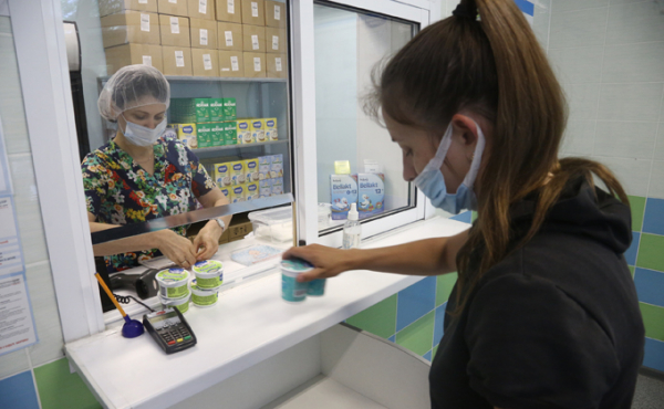 Кефирные реки, творожные берега: как работает молочная кухня во время пандемии Кефирные реки, творожные берега: как работает молочная кухня во время пандемии