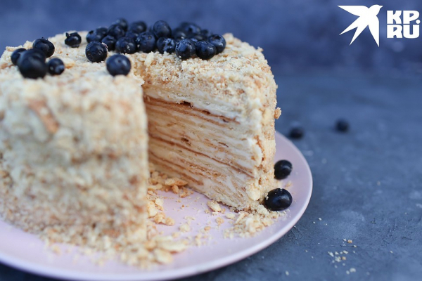 Наполеоновские планы: 12-летняя школьница зарабатывает, продавая свои торты в «Инстаграме» Наполеоновские планы: 12-летняя школьница зарабатывает, продавая свои торты в «Инстаграме»