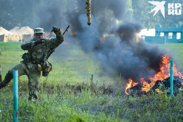 &laquo;Финиш, где ты? Я ползу&hellip;&raquo;: как российские разведчики боролись друг с другом и жарой