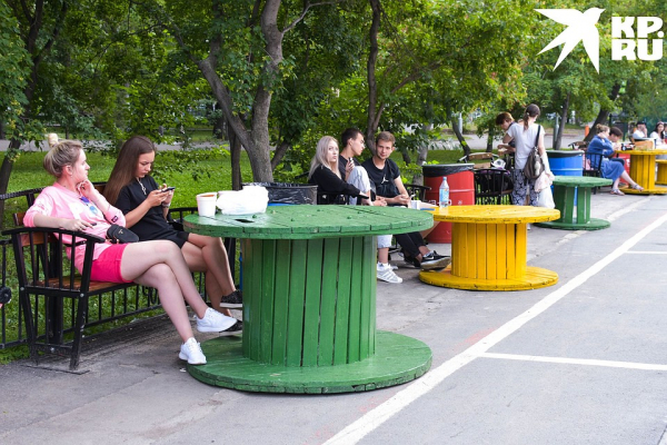 «Мы заплакали от счастья»: как прошло открытие летних веранд в Новосибирске «Мы заплакали от счастья»: как прошло открытие летних веранд в Новосибирске