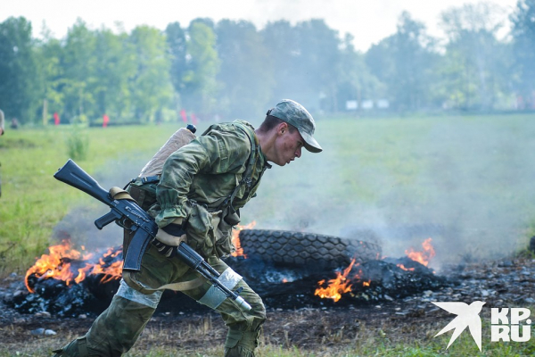 &laquo;Финиш, где ты? Я ползу&hellip;&raquo;: как российские разведчики боролись друг с другом и жарой