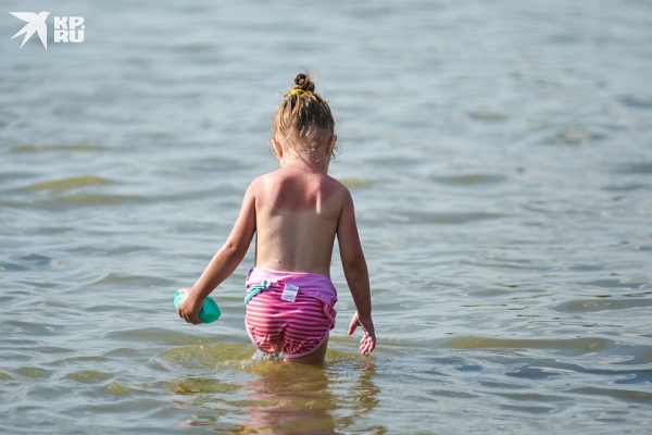 Бикини с видом на Бугринский мост: первые фото с официально открывшихся пляжей в Новосибирске