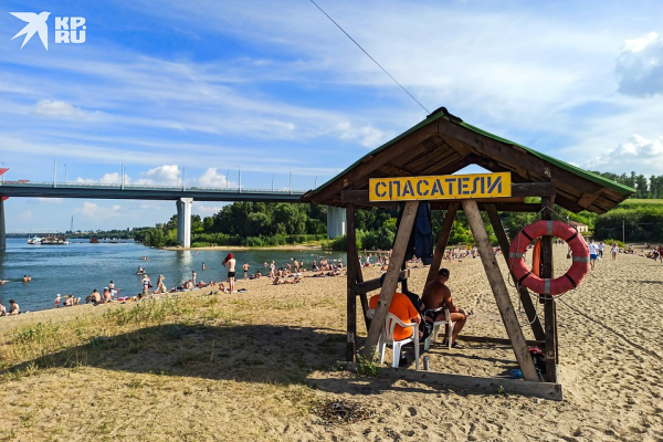 Бикини с видом на Бугринский мост: первые фото с официально открывшихся пляжей в Новосибирске