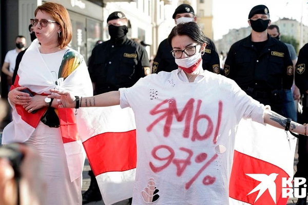 Что творится в Белоруссии: Почему раньше Батька во всем винил Запад, а теперь - Восток Что творится в Белоруссии: Почему раньше Батька во всем винил Запад, а теперь - Восток