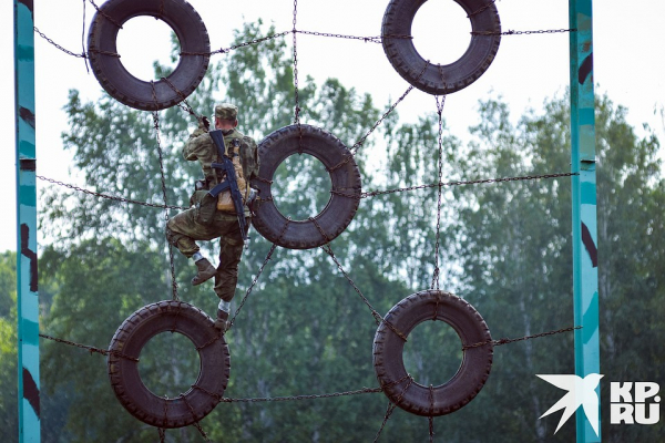 &laquo;Финиш, где ты? Я ползу&hellip;&raquo;: как российские разведчики боролись друг с другом и жарой