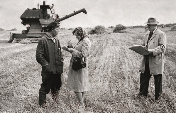 95 лет исполняется народному художнику Вениамину Чебанову