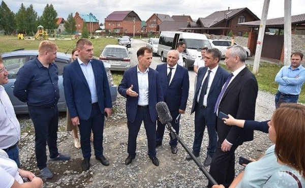 Улицу Скрябина в Дзержинском районе Новосибирска отремонтируют к концу сентября