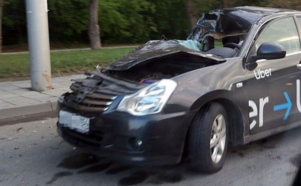 Пассажир чудом не погиб в новосибирском такси